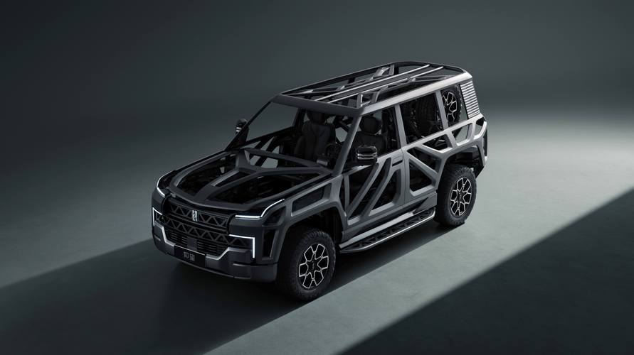 成都48仰望U8硬派越野的科技魅力，国能汽车对传统燃油车市场的冲击